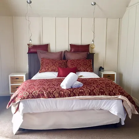 Three Thirty B & B Queenstown Exterior photo
